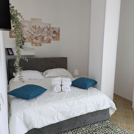 Piccolo Appartamento Con Grande Terrazzo Panoramico Maiori Exterior foto