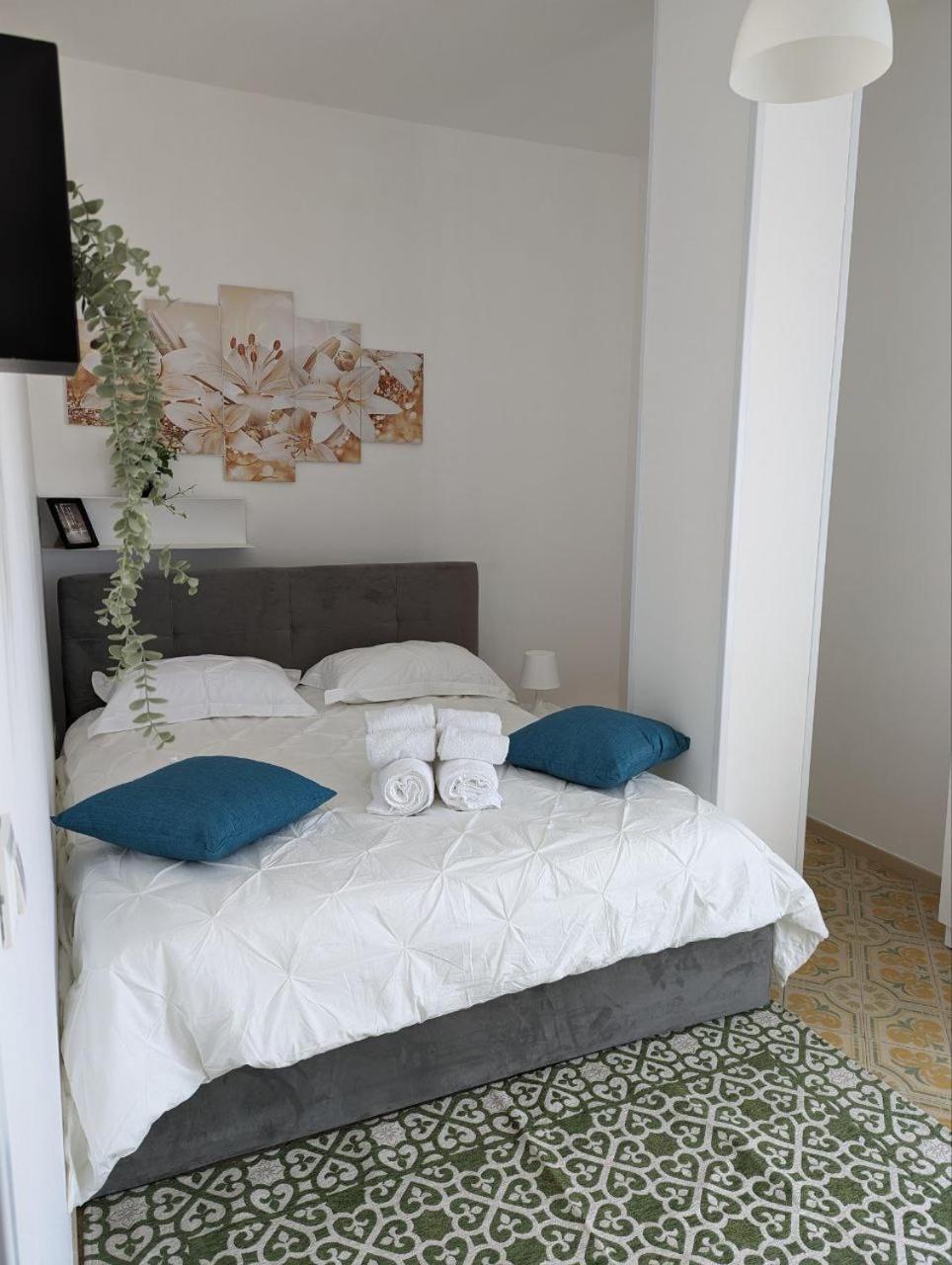 Piccolo Appartamento Con Grande Terrazzo Panoramico Maiori Exterior foto